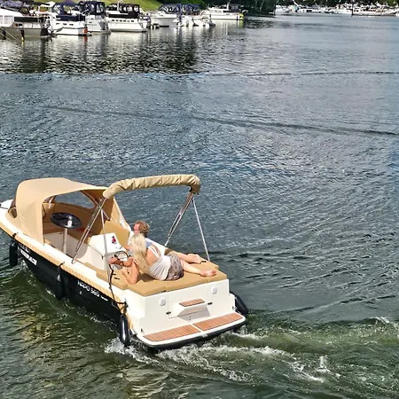 Σπίτι διακοπών Houseboat Marina Mookerplas Met Xl Hottub | 4 - 6 Personen Middelaar