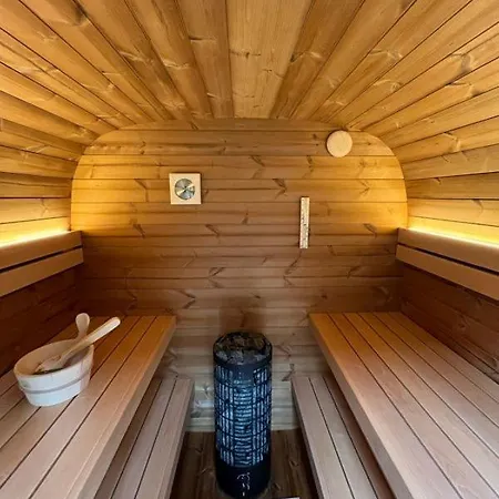 Houseboat Mookerplas Met Hottub *