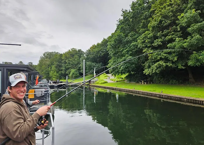 Holiday home Houseboat Mookerplas Met Hottub