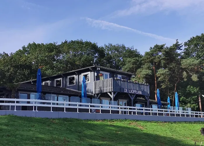 Feriehus Houseboat Mookerplas Met Hottub *
